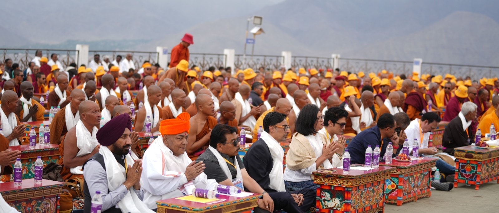 PM Narendra Modi, PM Modi is a global peace maker, Buddhist monks praised PM Modi, Ladakh News, Peace Walk in Ladakh, Buddhist monks, Ladakh News Today, वैश्विक शांति निर्माता हैं पीएम मोदी, बौद्ध भिक्षुओं ने लद्दाख में की तारीफ