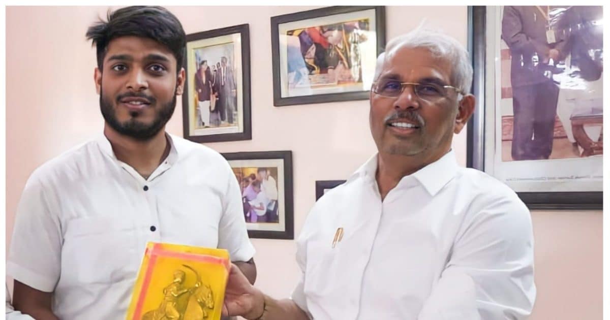 बिहार के लाल का कमाल! टीचर और एयरफोर्स की नौकरी छोड़ी अब मिली इंस्पायर फेलोशिप, हर साल मिलेंगे 4 लाख रुपये - Inspire Fellowship bihar shumansh included in 1000 students ...