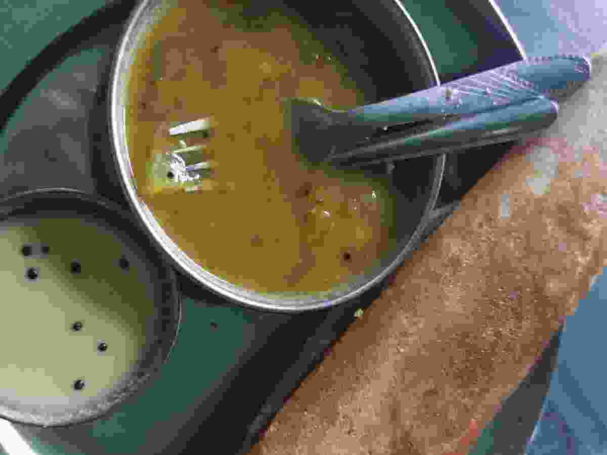 केरल से आए मोहन जी की यहां है 40 साल पुरानी दुकान, जुटती है घी में बने  स्पेशल डोसा खाने वालों की भीड़ - Muzaffarpur mohanjis 40 year old shop here  from