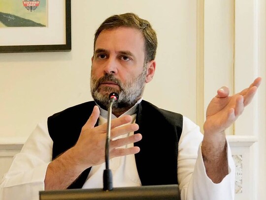 राहुल गांधी ने कहा कि यूनिफॉर्म सिविल कोड पर सरकार के ड्राफ्ट को देखे बिना कोई टिप्पणी नहीं करनी है. (Rahul Gandhi/Instagram)