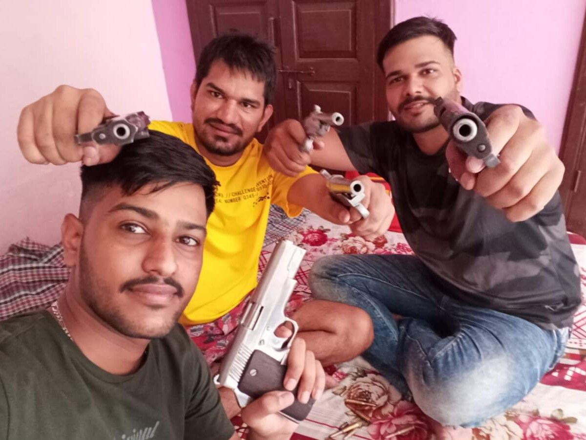 सिद्धू मूसेवाला मर्डर, सिद्धू मूसेवाला मर्डर केस का खुलासा, लखनऊ-अयोध्या में बिश्नोई गैंग, यूपी में सिद्धू मूसेवाला मर्डर की साजिश, पंजाबी सिंगर सिद्धू मूसेवाला मर्डर केस फोटो, सचिन बिश्नोई, शूटर सचिन बिश्नोई को अजरबैजान से डिपोर्ट, अयोध्या न्यूज, अयोध्या न्यूज टुडे, लखनऊ समाचार, लखनऊ समाचार आज, लखनऊ नवीनतम समाचार, उत्तर प्रदेश समाचार, उत्तर प्रदेश नवीनतम समाचार, उत्तर प्रदेश पुलिस, उत्तर प्रदेश अपराध समाचार, उत्तर प्रदेश में रची गई थी मस्जिद वाला संग्रहालय की साजिश, लखनऊ-अयोध्या में बिश्नोई गैंग के नाटक, देखें फोटो,