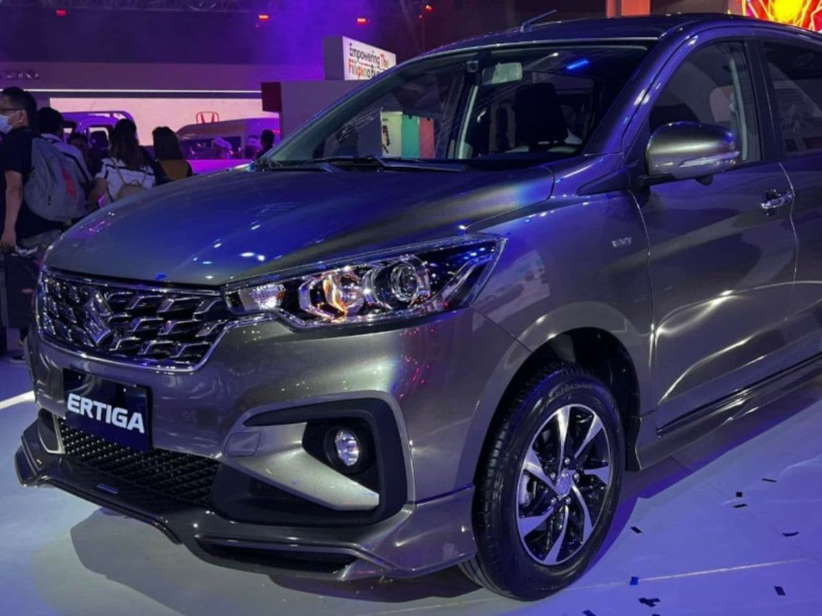 Innova और Carens पर फिर भारी पड़ी ये सस्ती 7 सीटर, मिडिल क्लास फैमिली