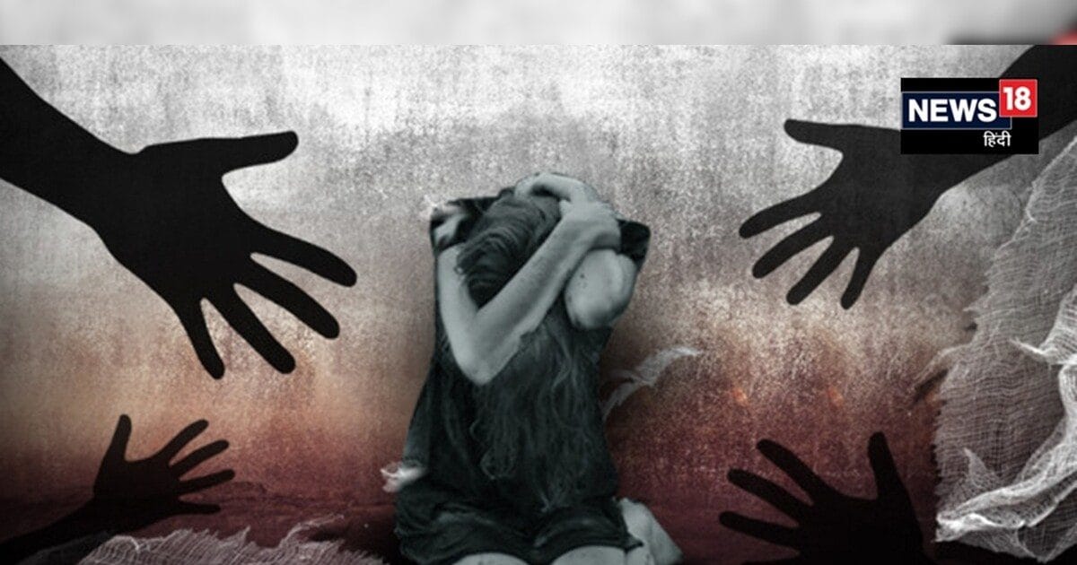 हैदराबाद में दरिंदगी! चाकू की नोक पर 15 साल की लड़की से रेप, 8 घुसे थे घर में हैदराबाद में दरिंदगी! चाकू की नोक पर 15 साल की लड़की से रेप, 8 घुसे थे घर में