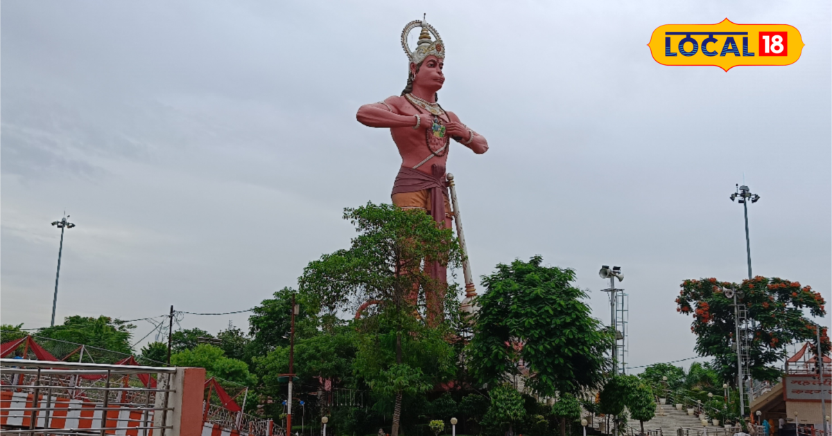 The tallest Hanuman idol in North India is installed in UP, this is the