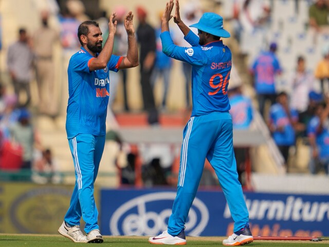 INDvsENG: शमी ने बढ़ाया रोहित का सिरदर्द, क्या कप्तान देंगे दोस्त की कुर्बानी?