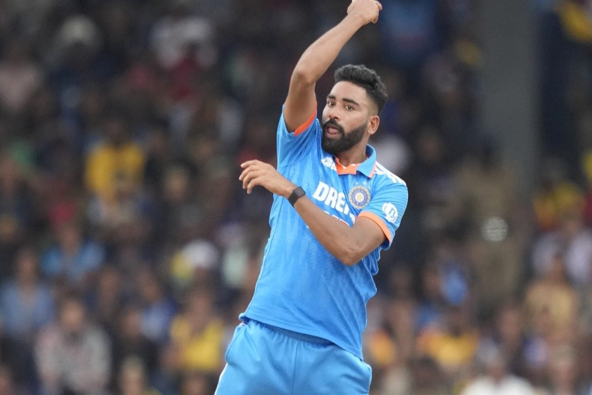 'मियां मैजिक', सिराज ने जादुई प्रदर्शन से दिलाई एशिया कप फाइनल की याद