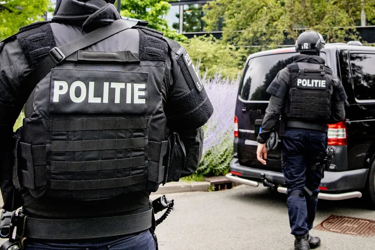 नीदरलैंड शहर में फायरिंग की दो घटनाएं, 2 लोगों की मौत, पुलिस हाई अलर्ट पर