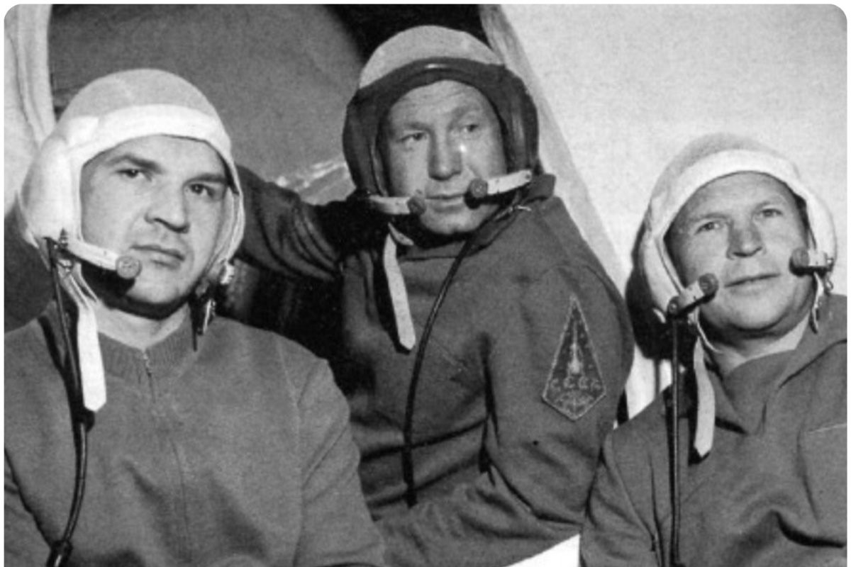 Сколько погибло космонавтов в ссср. Первая женщина космонавт СССР.