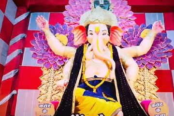 इन अनोखे गणेश पंडाल को देखकर खुश हो जाएगा आपका दिल, बप्पा दे रहे हैं भक्तों को अलग अलग अवतार में दर्शन