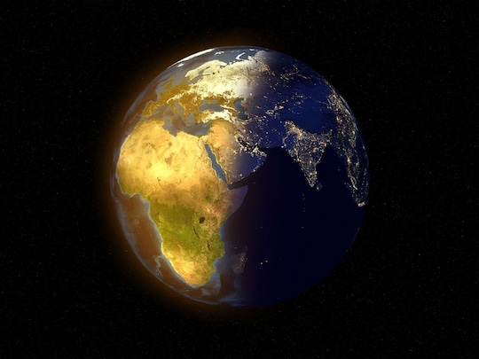 धरती अगर एक सेकेंड के लिए भी घूमना बंद कर दे तो असर हैरान करने वाला होगा. (प्रतीकात्मक फोटो: Canva)