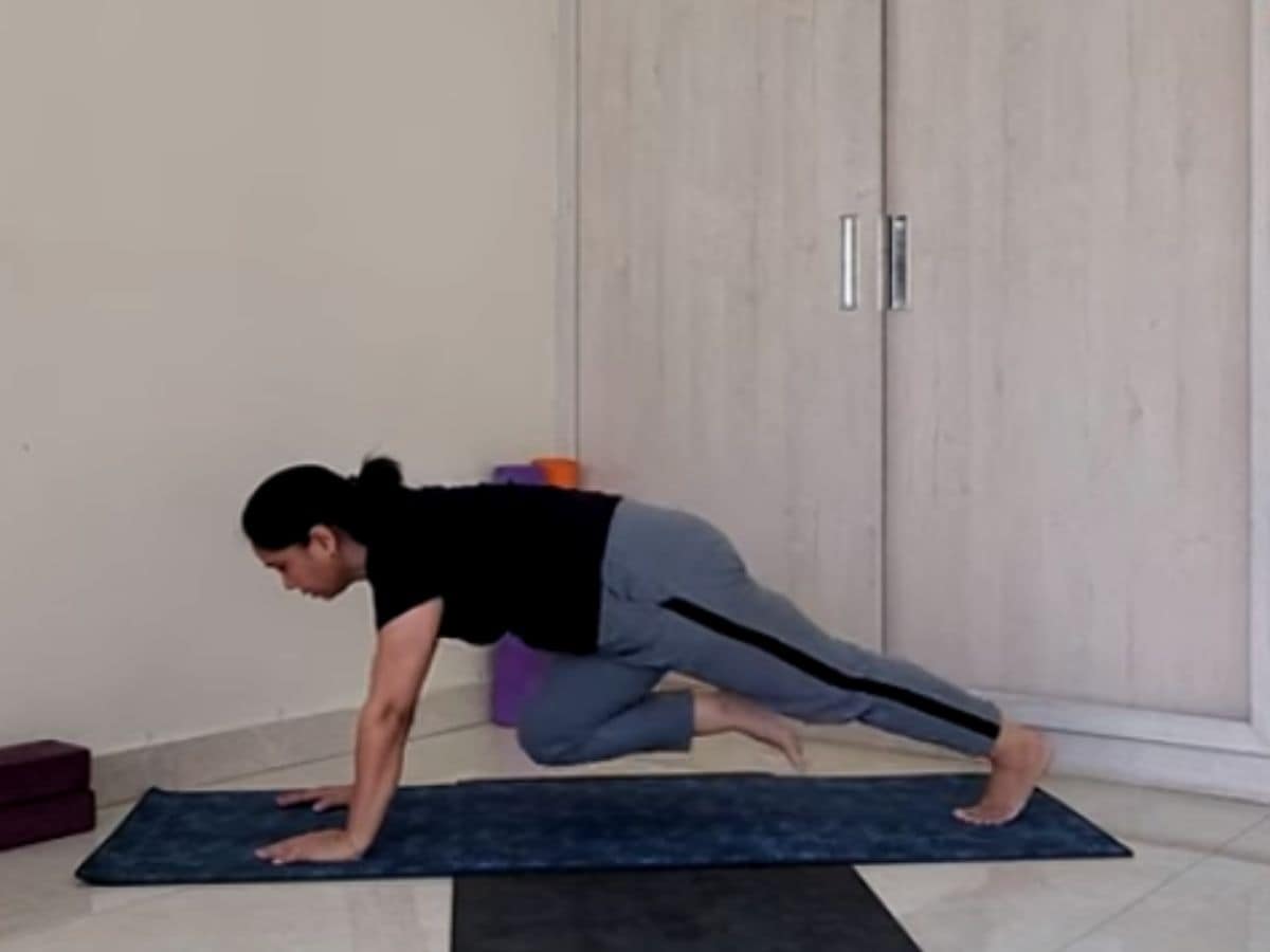Yoga poses for feet and ankles: poses, steps, benefits, precautions
