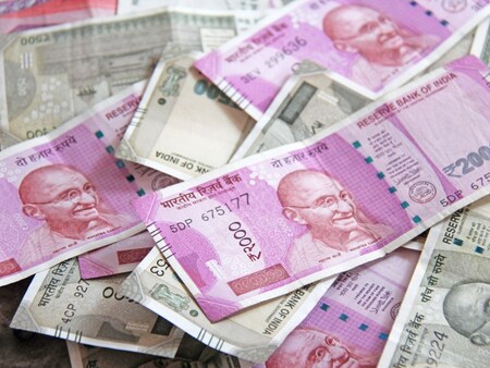 Money Saving Tips: हाथ में रुकता नहीं पैसा ? इस दिवाली से अपनाएं ये 5 तरीके, हमेशा भरी रहेगी जेब