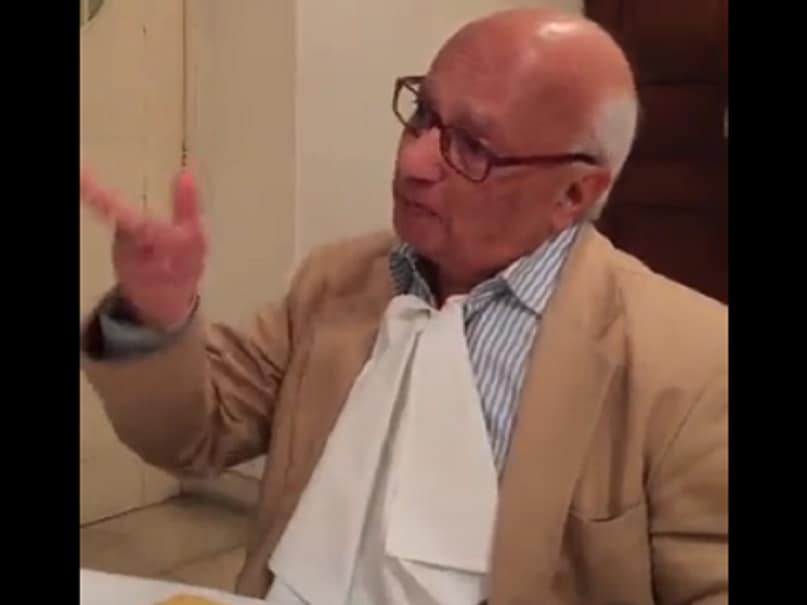 प्रोफेसर अली खान राजा महमूदबाद के पुत्र हैं, पिता संस्कृत श्लोक के साथ भाषण शुरू करते थे, माँ राजपूत थे 6 raja mohammad amir mohammad khan6 2023 10 655d7efee73fcf76d1df2e2ef27fc5bc