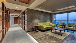 शार्क टैंक के जज अश्नीर ग्रोवर का दिल्ली में बना आलीशान घर, देखें तस्वीरें