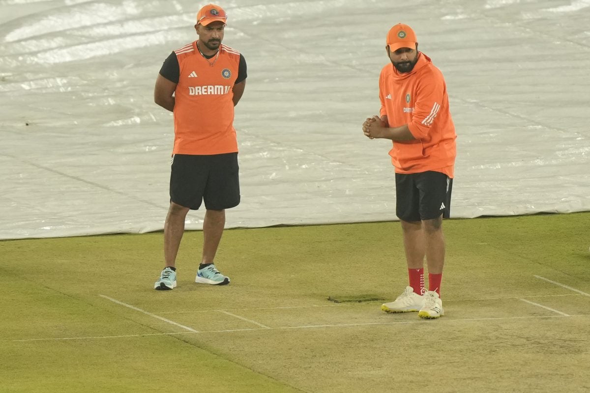 नरेंद्र मोदी स्टेडियम की पिच बनाने के लिए गुजरात के इस गांव से आती है मिट्टी