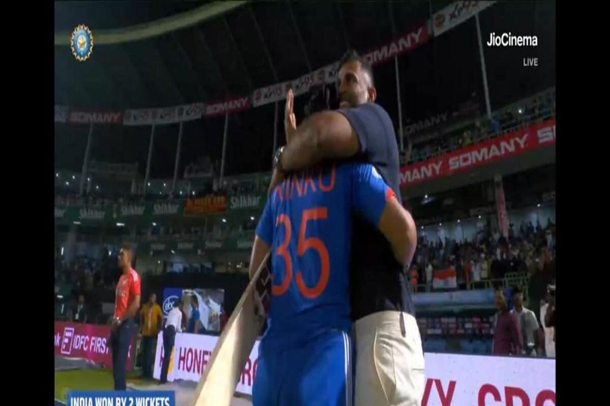 'रिंकू को गले लगाने वाले इस शख्‍स ने बदली उनकी तकदीर', DK ने शेयर की स्‍टोरी