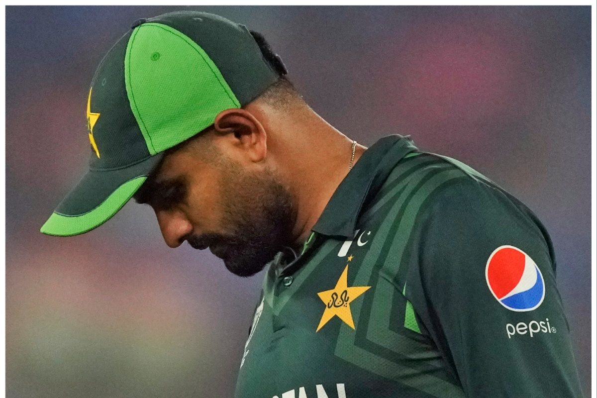 बाबर का ब्लंडर, पाकिस्तान की वर्ल्ड कप में हार की वजह कप्तान का एक फैसला