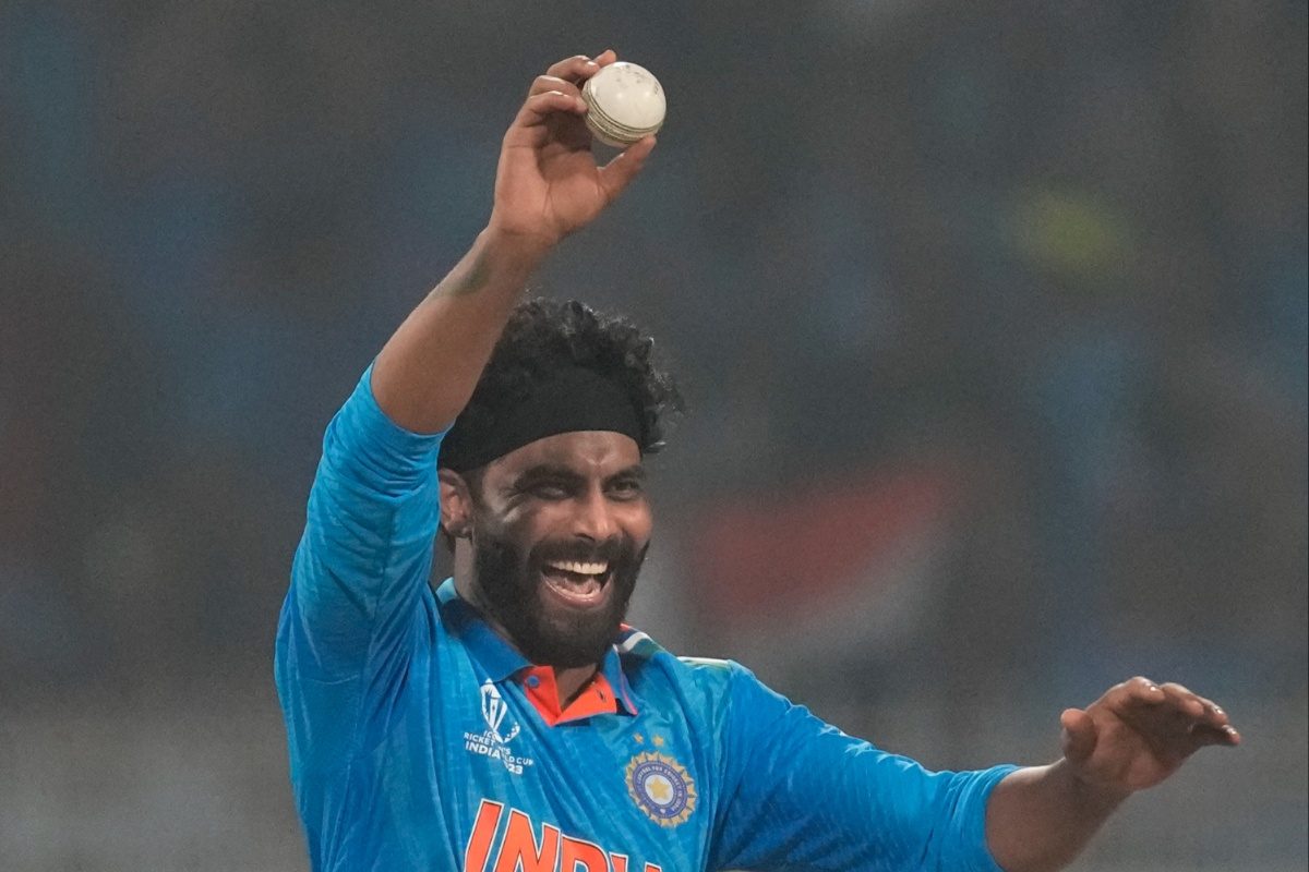 जडेजा ने कोहली के शतक को लेकर ये क्या कह दिया, बोले- घी थाली में ही गिर रहा