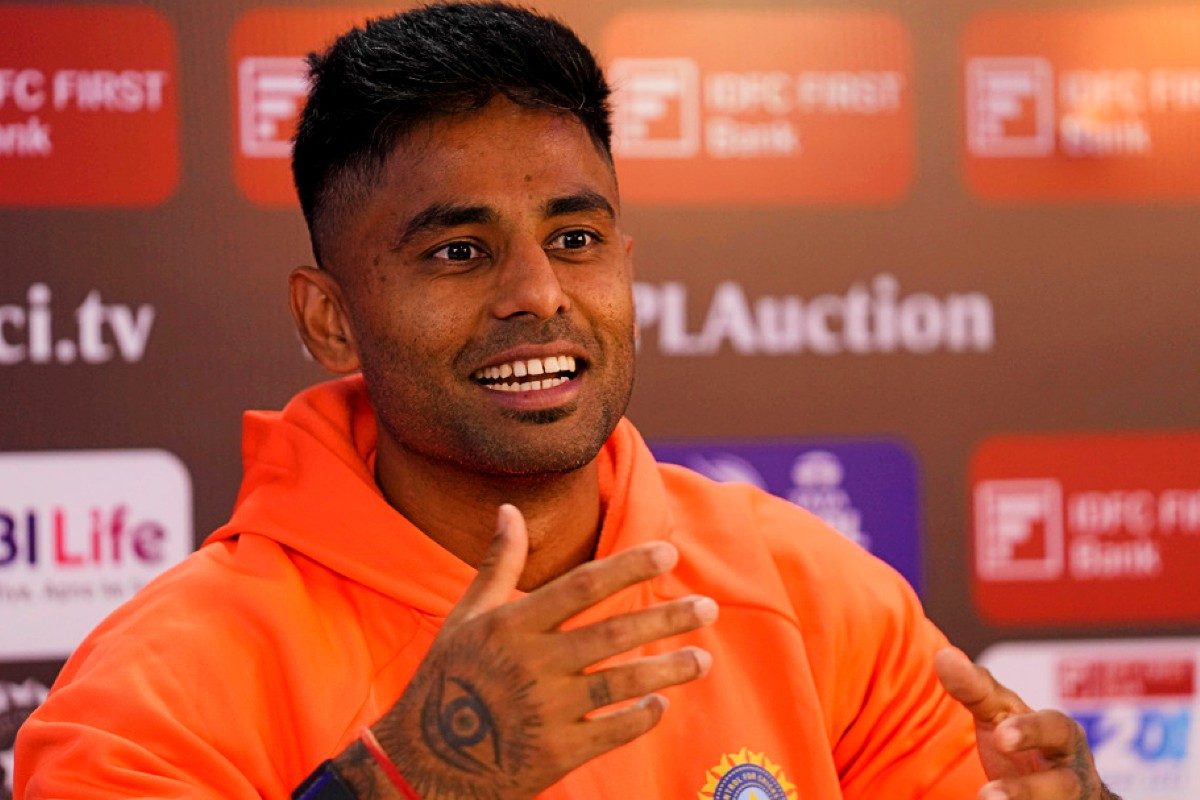 PM मोदी के ड्रेसिंग रूम में आने पर सूर्यकुमार ने दिया बयान, वर्ल्ड कप फाइनल...