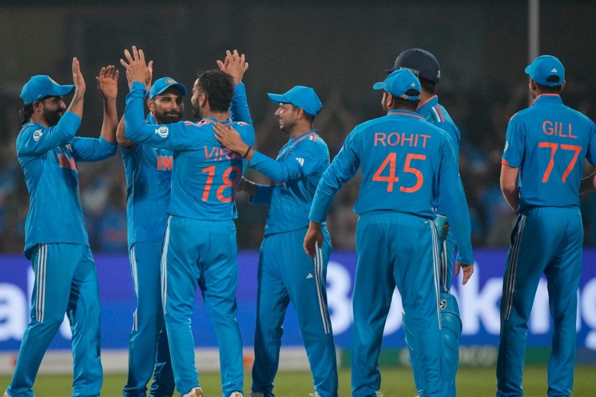 साउथ अफ्रीका दौरे से पहले टीम इंडिया को झटका, तेज गेंदबाज हो सकता है बाहर