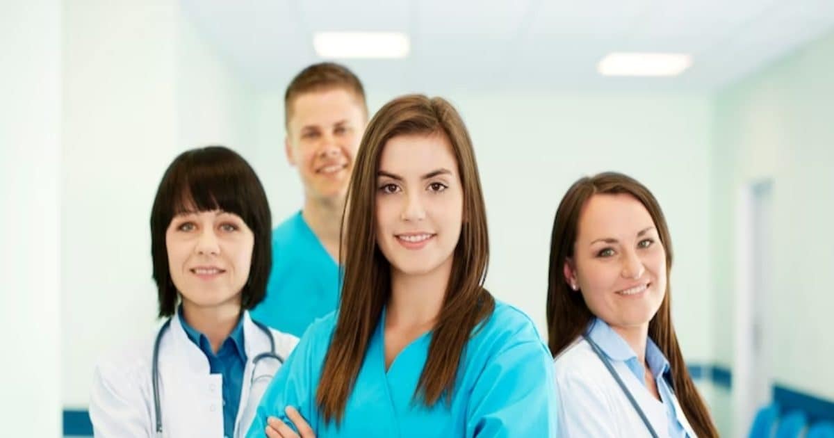 BHMS Course कैसे बनते हैं होम्योपैथिक डॉक्टर, कितने साल करनी पड़ती है