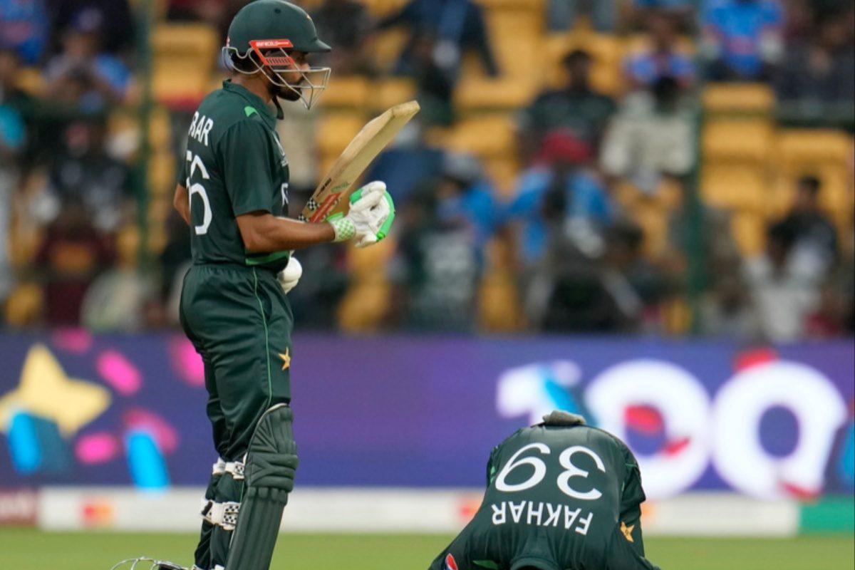 World Cup: वर्ल्ड कप का सबसे बड़ा मैच, पहली बार कोई टीम 400 रन बनाकर हारी