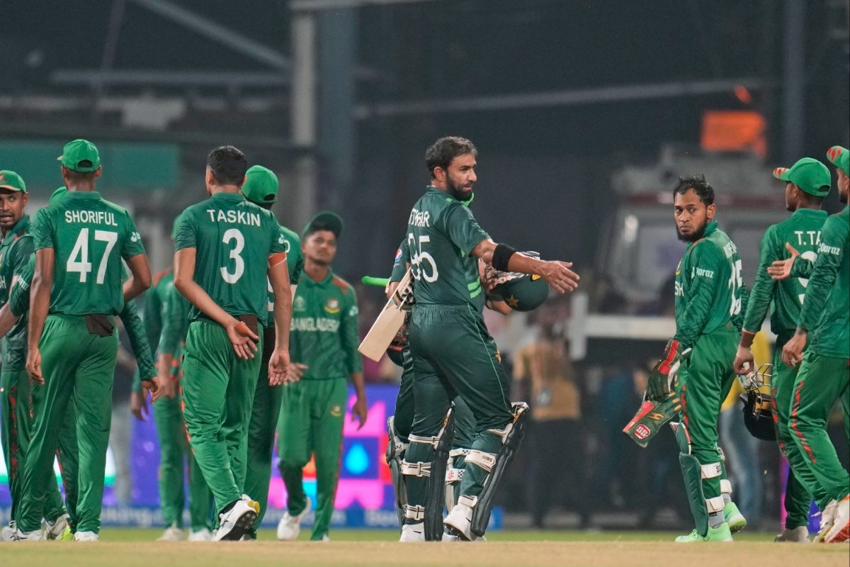 World Cup: पाकिस्तान के ऑलराउंडर ने कहा- हम सेमीफाइनल में भारत को हराएंगे