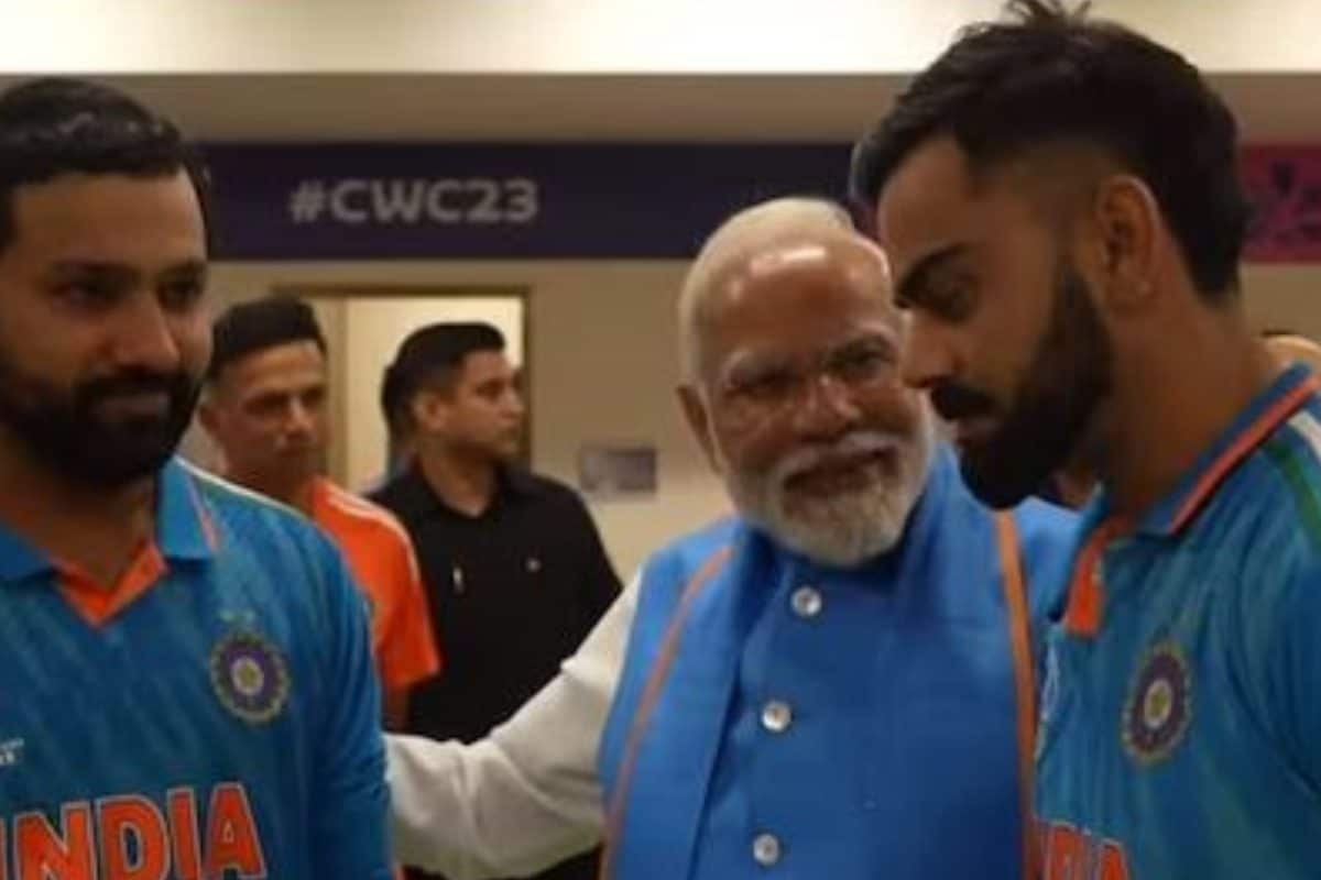 VIDEO: 'मुस्कुराइए भाई, ये तो...' PM ने टीम इंडिया का यूं बढ़ाया हौसला