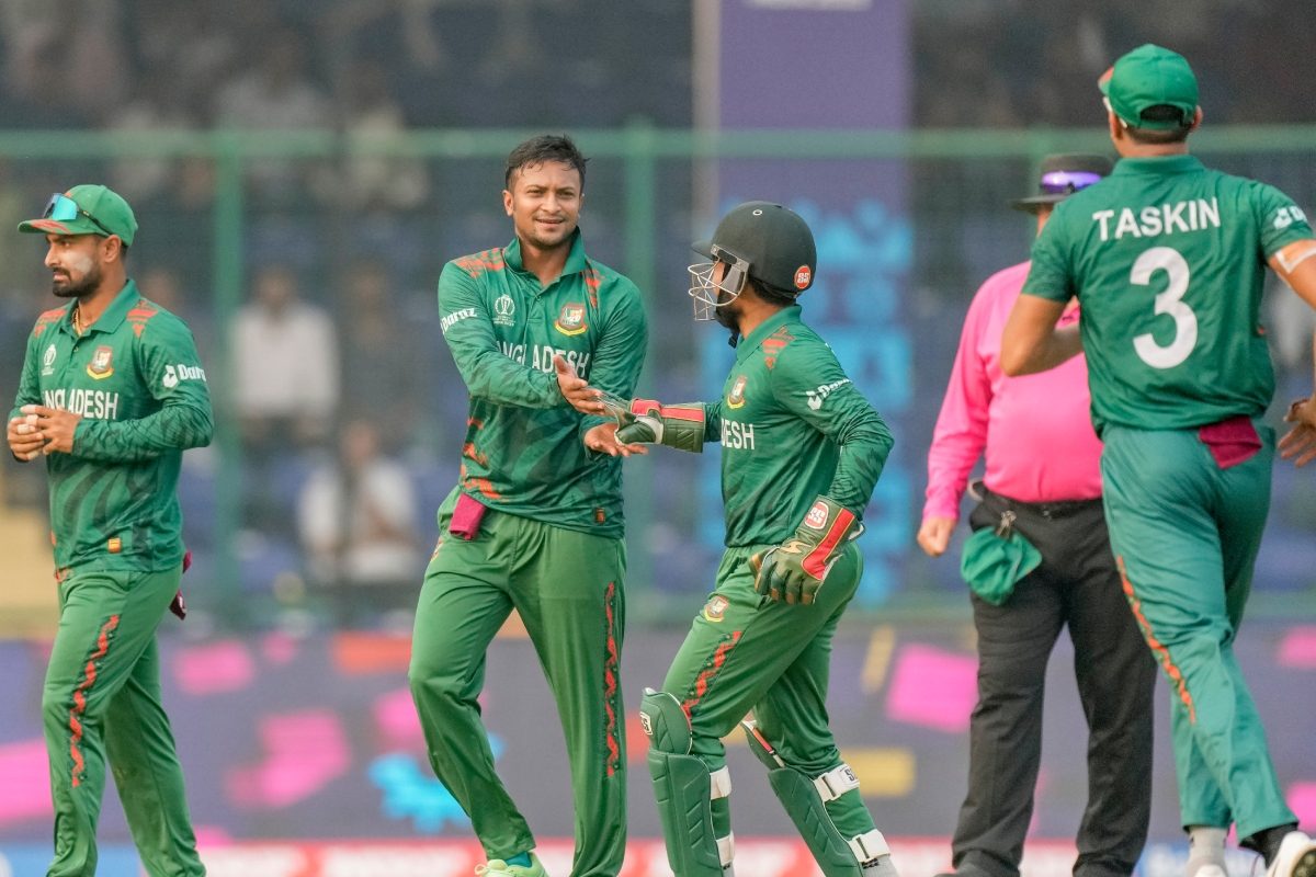 बांग्लादेश ने रचा इतिहास, खेल भावना हुई तार-तार, खिलाड़ियों ने नहीं मिलाए हाथ