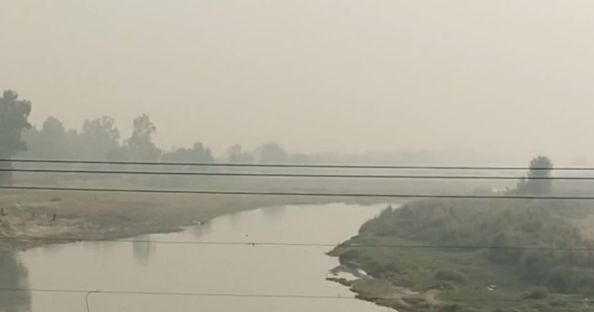 UP Weather शाहजहांपुर में छाया अंधेरा, यूपी के कई जिलों में होगी बारिश