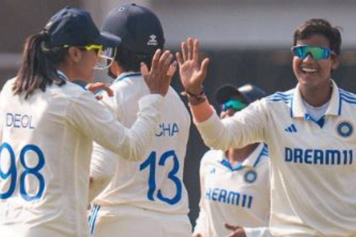 'वो हमारी टीम की बेन स्टोक्स है...' कोच ने महिला क्रिकेटर की जमकर सराहना की