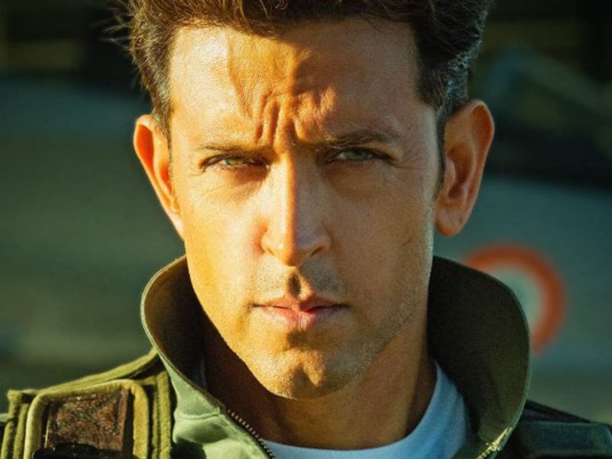 Hrithik Roshan talks about Satte Pe Satta remake, says he would be 'super  excited' to step into Amitabh Bachchan's shoes