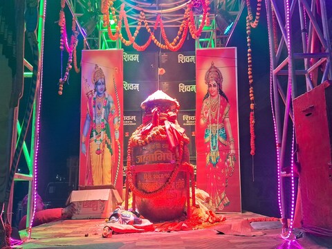 जनकपुर से निकली जलाभिषेक यात्रा गोपालगंज पहुंची, राम भक्तों ने किया स्वागत