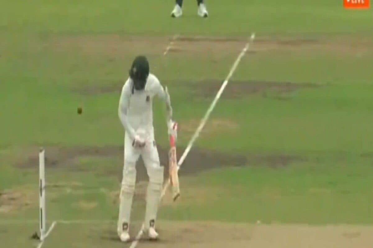 रहीम 'obstructing the field' आउट होने वाले पहले बांग्‍लादेशी बैटर बने, VIDEO