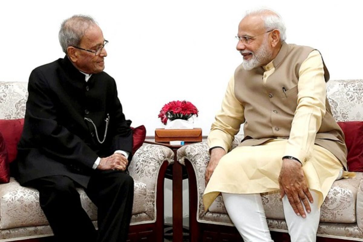 प्रणब मुखर्जी ने पीएम मोदी को शासन चलाने की कला में पारंगत और देशभक्त बताया