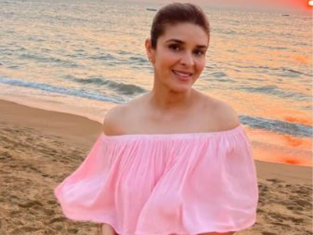 Raageshwari Loomba Swaroop illness, Raageshwari Loomba Swaroop, Raageshwari loomba age, suniel shetty, saif ali khan, Raageshwari loomba news, Raageshwari loomba movies, Raageshwari loomba songs, Raageshwari loomba latest update, Raageshwari loomba husband, Raageshwari loomba family, raageshwari loomba daughter, raageshwari loomba photos, raageshwari loomba now, raageshwari loomba bigg boss, raageshwari loomba father, actress raageshwari loomba