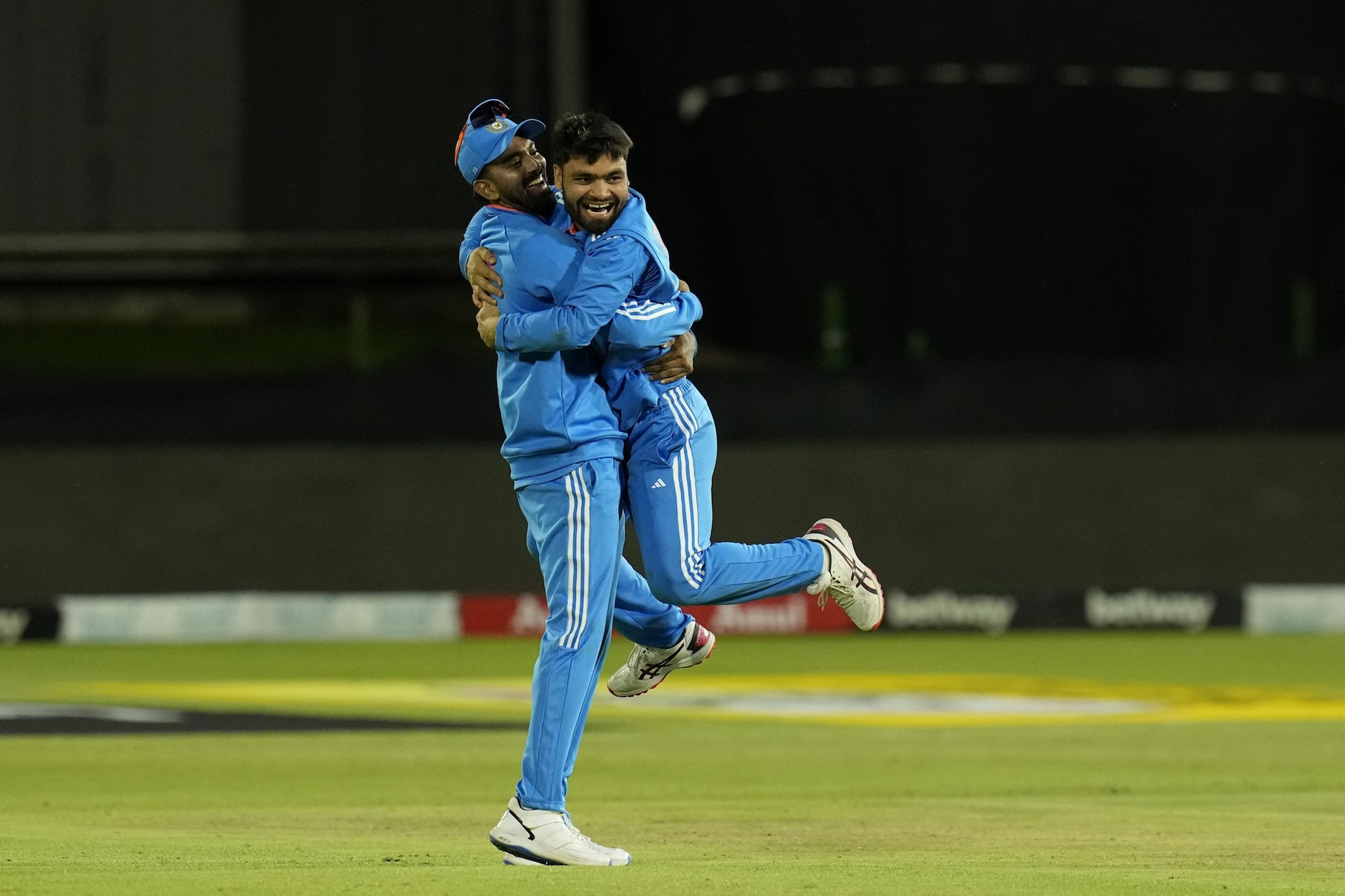 रिंकू सिंह ने अफ्रीका को किया बाय-बाय, खेले तीनों फॉर्मेट, यादगार रहा दौरा