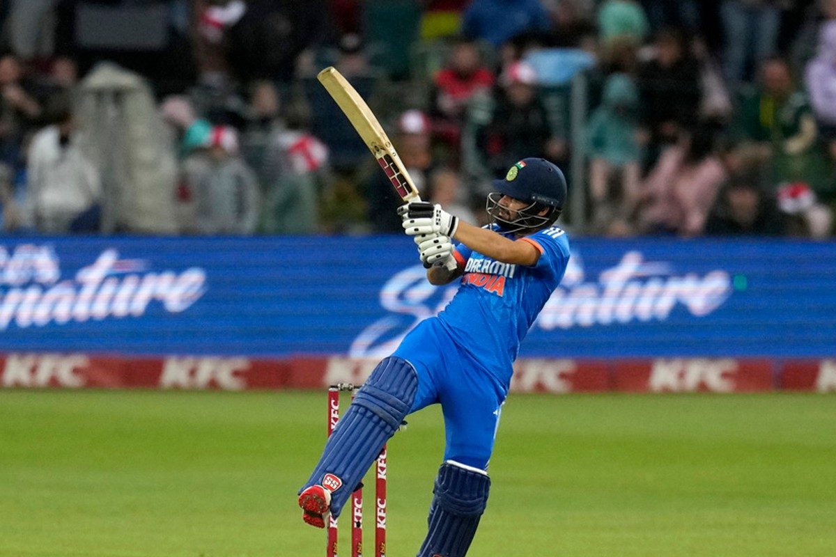 VIDEO: रिंकू सिंह कैसे लगाते हैं लंबा छक्का? वीडियो में खुल गया राज