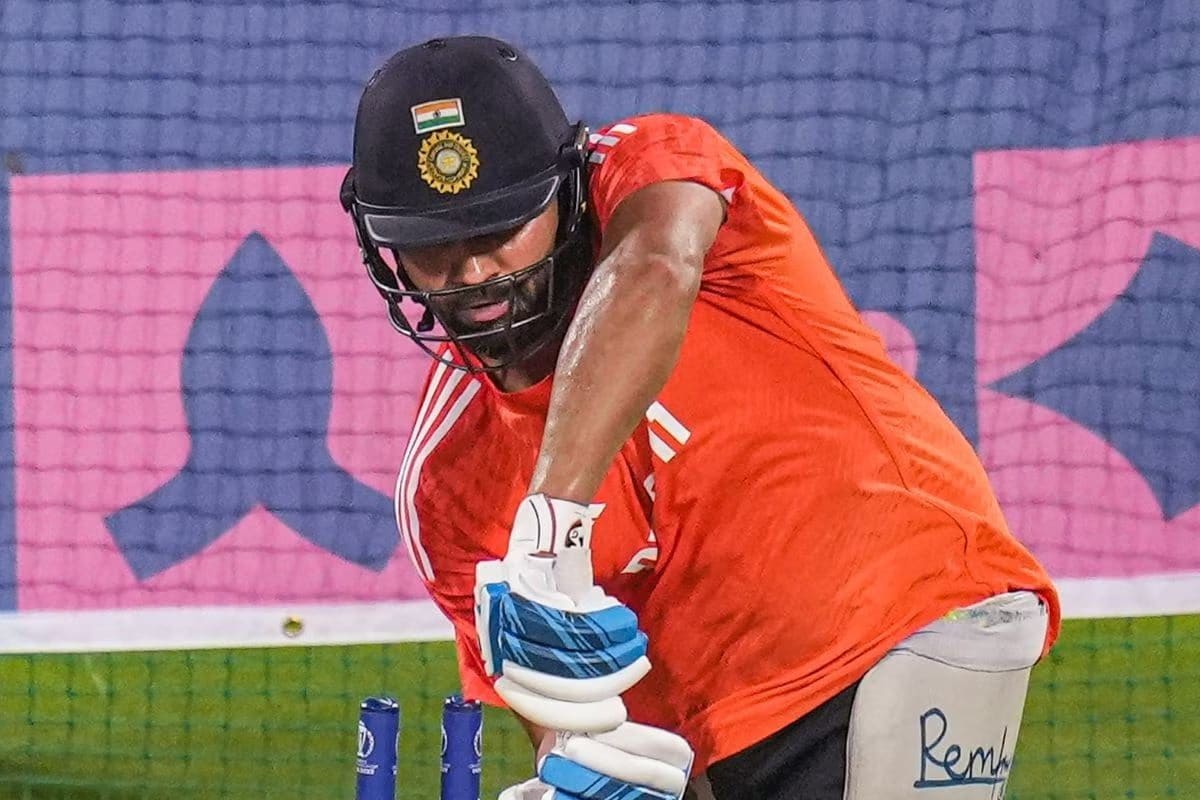 दूसरे टेस्ट से पहले रोहित शर्मा ने बहाया पसीना, नेट्स में जमकर की बल्लेबाजी