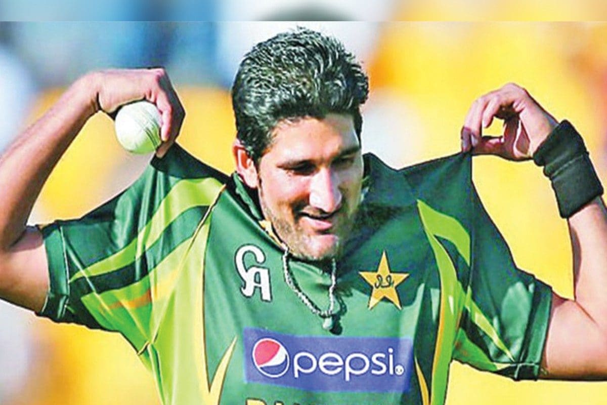 विवादों में पाकिस्तान के मुख्य चयनकर्ता,वर्ल्ड कप टीम सलेक्शन के बाद छोड़ा देश