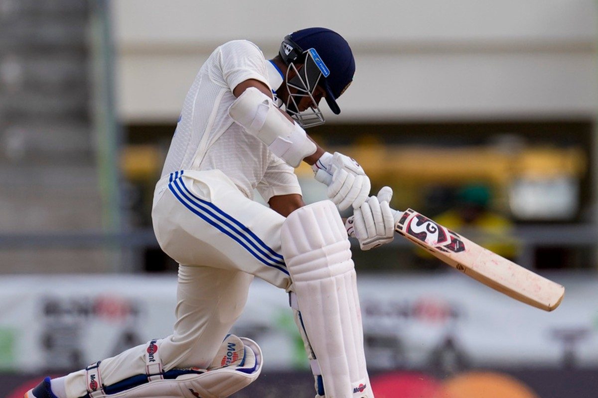 डेब्यू पर 171 रन ठोकने वाले भारतीय पर गावस्कर को भरोसा, कहा- टीम में जगह...