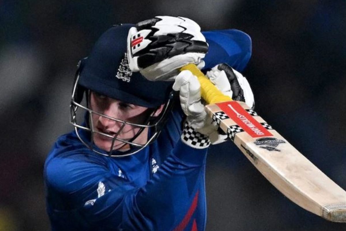 5 बॉल ने पलट दी विंडीज की बाजी... मुश्किल से खुला इंग्लैंड का खाता