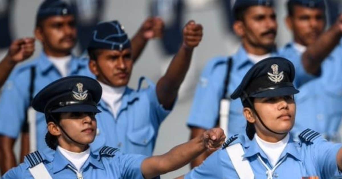 IAF Salary वायुसेना में फ्लाइंग ऑफिसर से एयर चीफ मार्शल तक को मिलती है