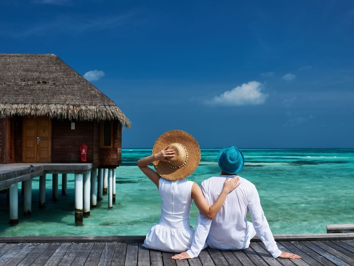 These 5 beautiful destinations are inviting you with open arms, the moment of romance will pass peacefully, it will remain in your memories for the whole life. Canva
