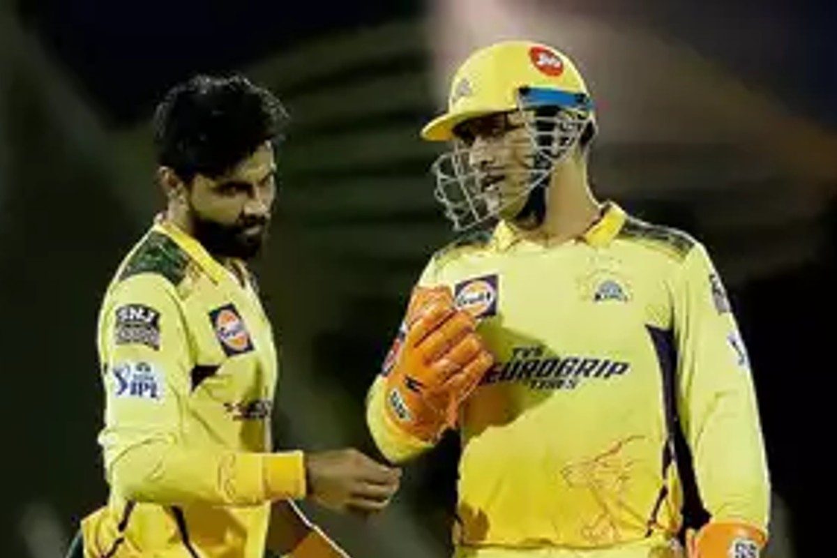 CSK ने खरीदा महंगा खिलाड़ी,कोच ने बताया धोनी की जगह लेने वाले की तलाश खत्म...