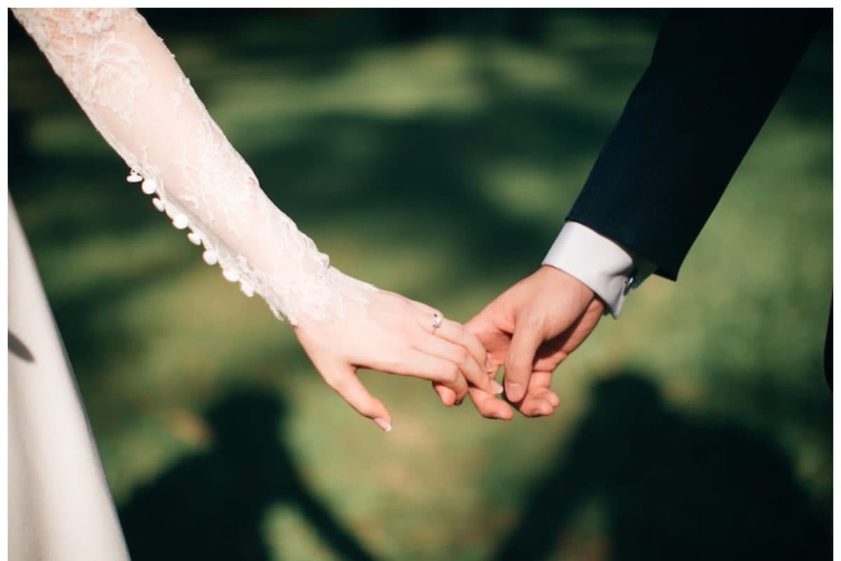 प्री-वेडिंग फोटोशूट के बहाने दुष्कर्म, फिर केस बचाने को की शादी प्री-वेडिंग फोटोशूट के बहाने दुष्कर्म, फिर केस बचाने को की शादी