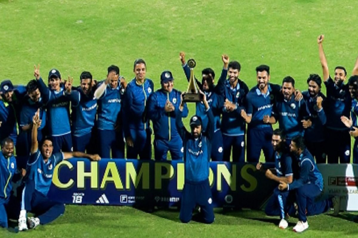 रोहित शर्मा फ्लॉप, युवराज सिंह का भी नहीं चला बल्ला, फिर भी टीम ने रचा इतिहास