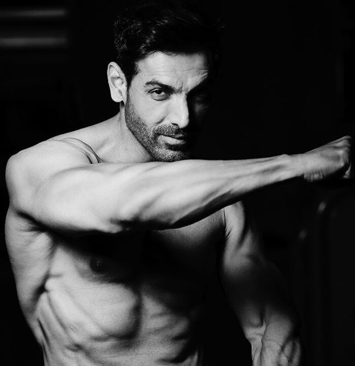 Instagram@thejohnabraham