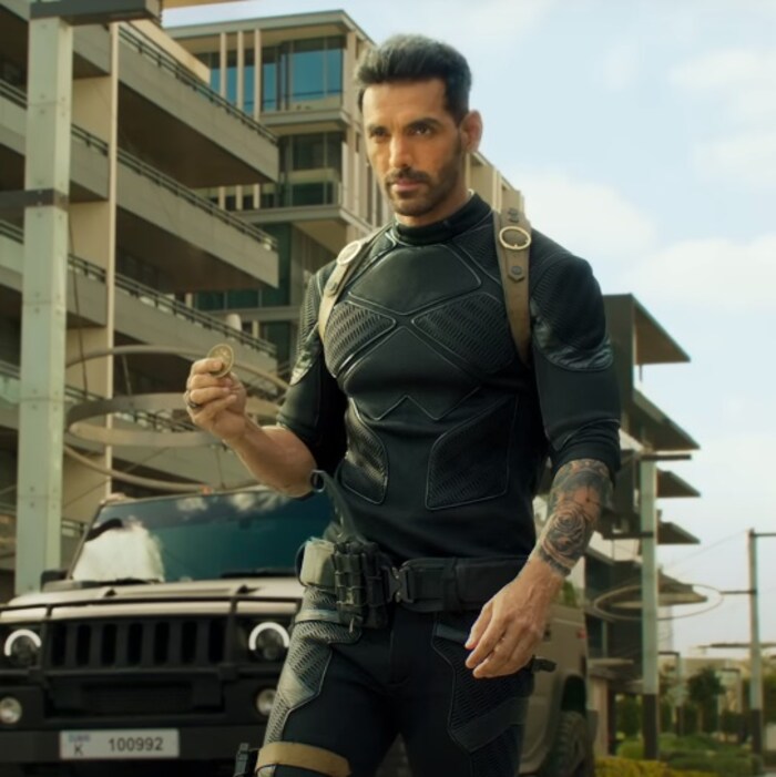 Instagram@thejohnabraham