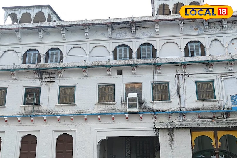 रीवा का शाही किला, यहां आज भी महल में रहता है राज परिवार, देखें PHOTOS ...